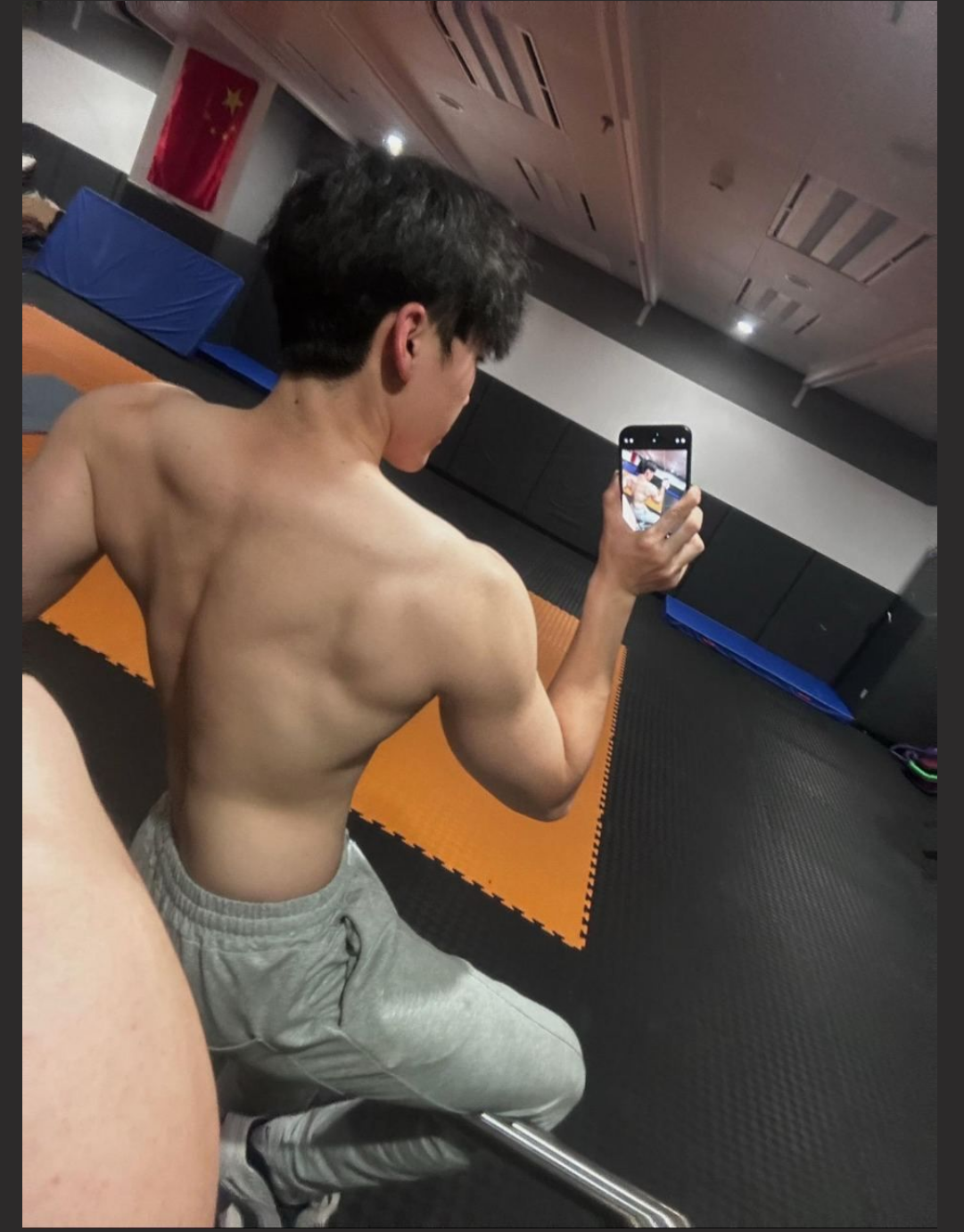 网红薄肌体育生 人帅屌大 次次内射巨乳女炮友 爽翻了  巨乳肥臀好耐操