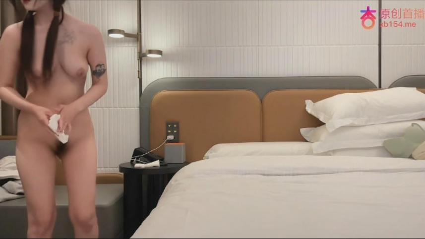 探花王安全3000元约了东北妹子❤️后入撞击很有感觉奶子非常软晃得就想用力抓近距离扣逼口交