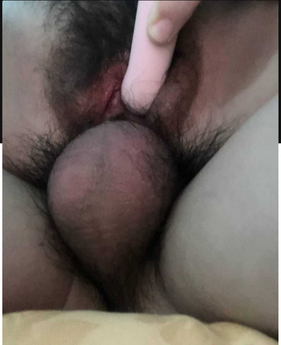 河北职业学院学生周思红，背着男友与前任酒店约会做爱，骚母狗看着自己被插的样子 画面诱惑至极！