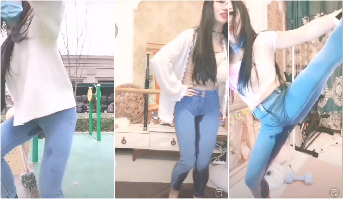 稀有玩法，穿着牛仔裤户外喷尿✅直播间上演喷泉，为什么她这么浪还这么多淫水！表面女神私下是喷水小淫娃！