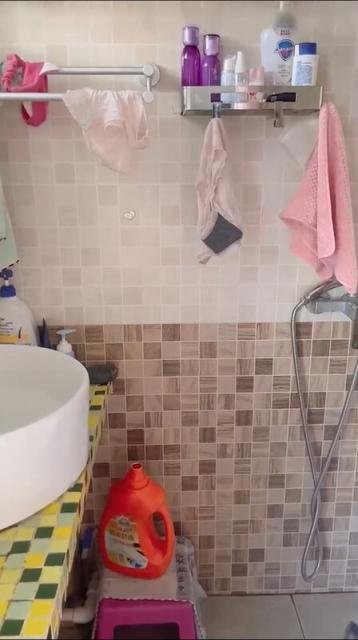 母子乱伦❤️身材超好小妈偷情被儿子知情，趁着做瑜伽换衣摸小穴威胁做爱，欲火焚烧插入秒射天啊