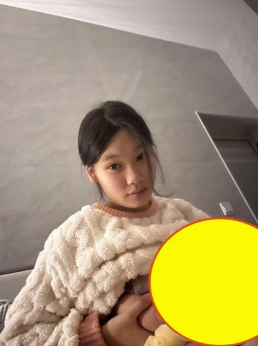 河南开封【哺乳期少妇】不守妇道，哺乳期间背着老公和前男友野战偷情，视频遭曝光实锤！