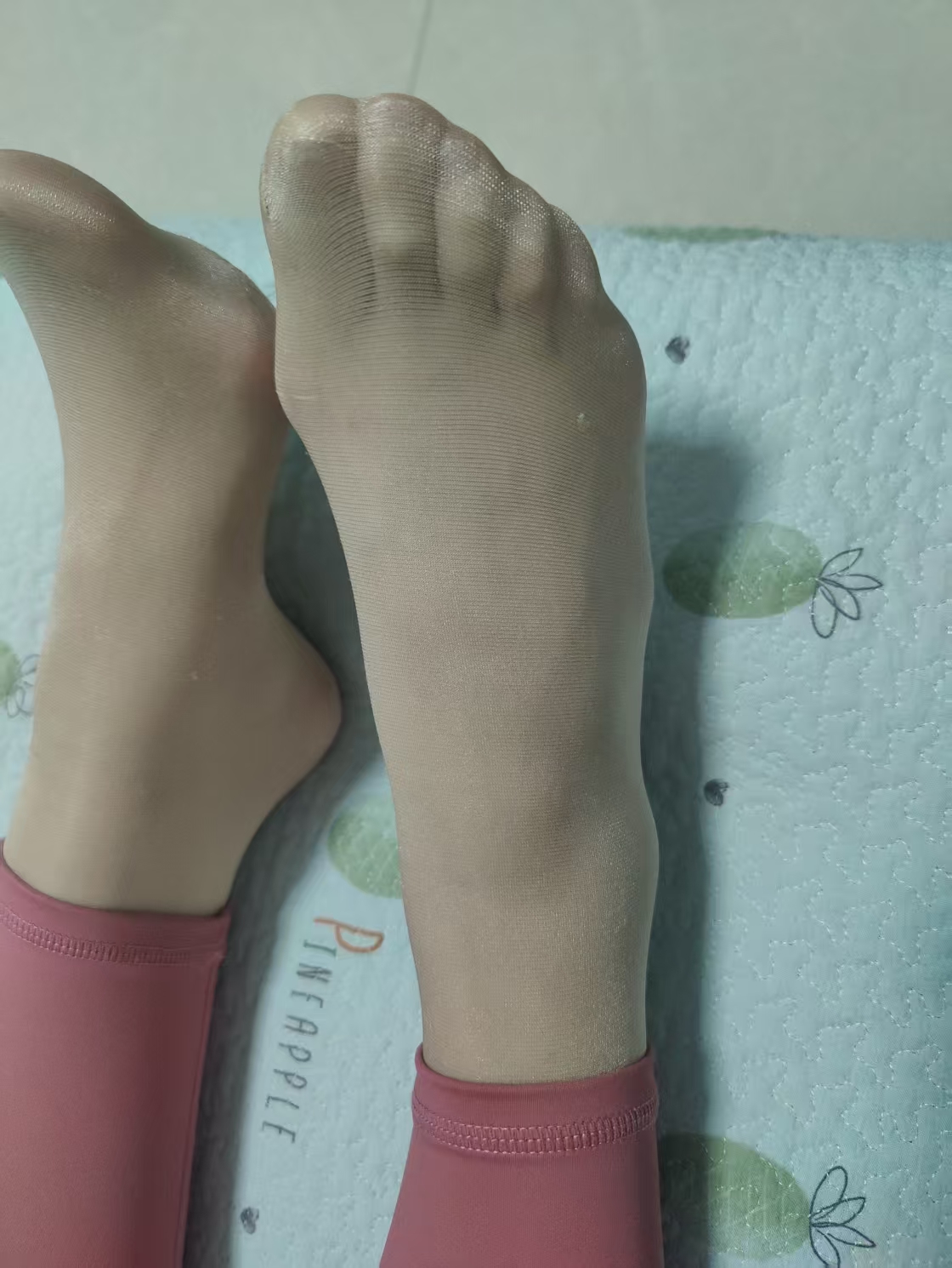 天气晴娇妻被操后又发情足控诱惑