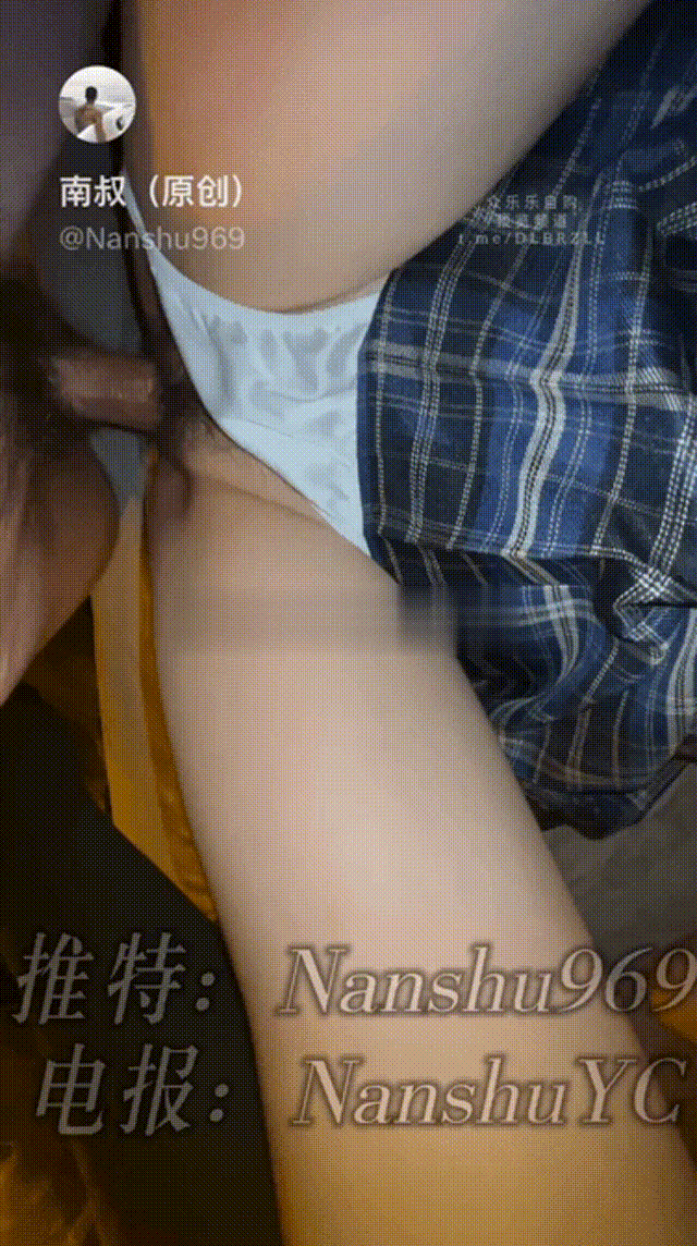 99年北京JK博士生女大，深喉口交，后入翘臀，女上位骑乘，无套內射