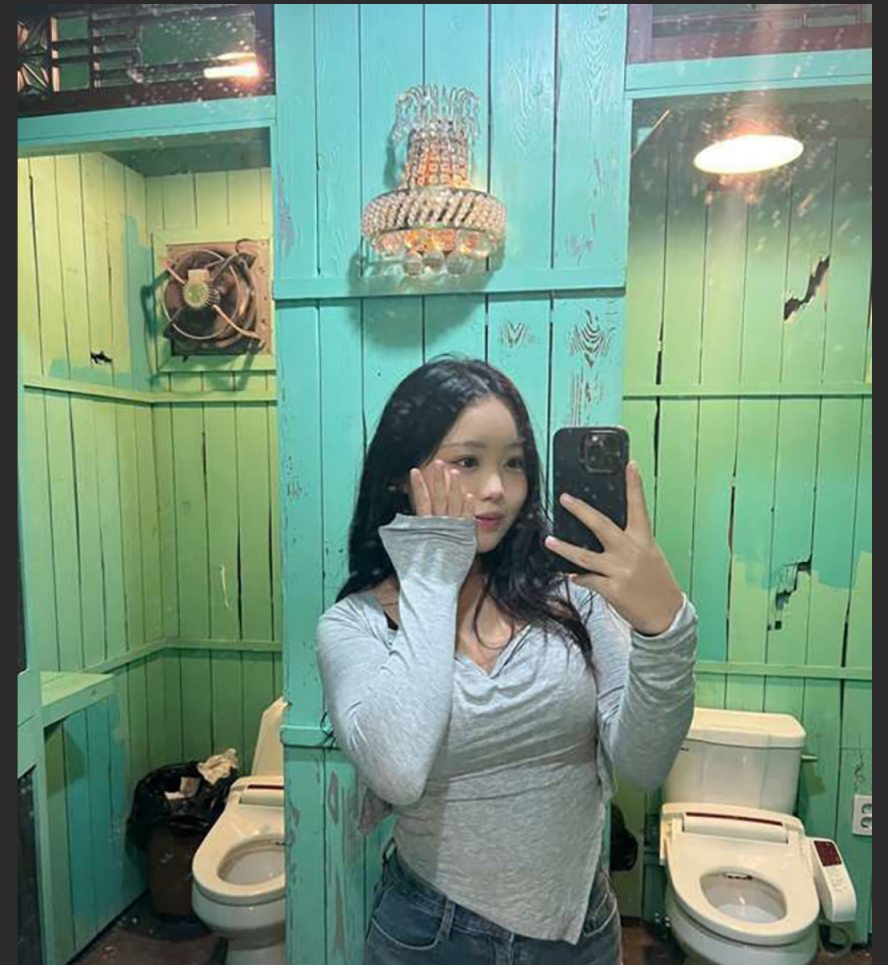 高颜值蜜臀美乳反差母狗 自慰合集 道具插逼掰穴展示淫液白浆拉丝 简直太淫荡啦