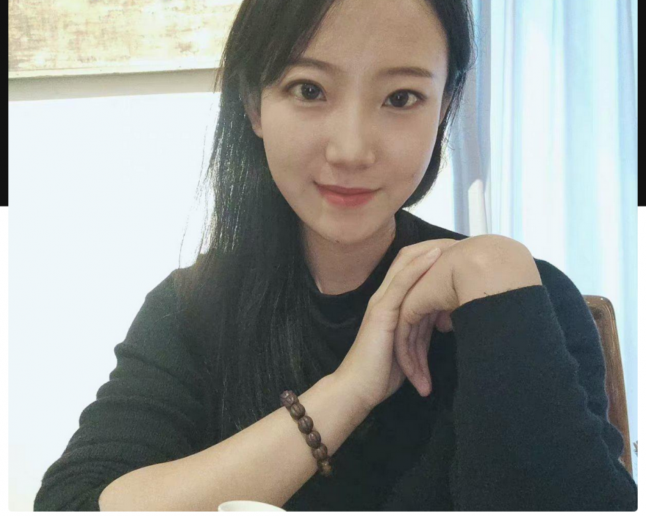 云南大学研究生刘明明 骚母狗沉迷打屁股接烟灰,被男友操得哇哇叫 享受被羞辱的快感