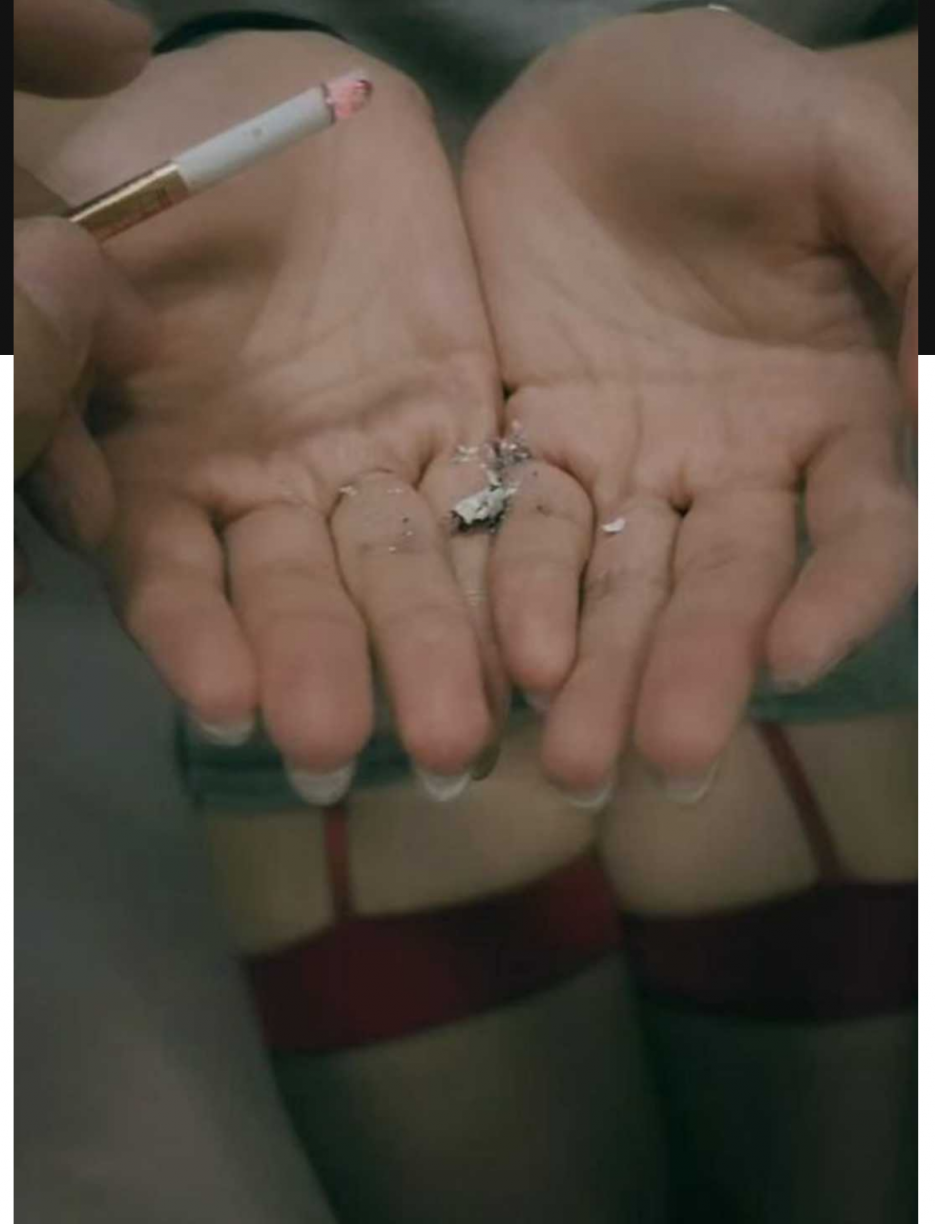 云南大学研究生刘明明 骚母狗沉迷打屁股接烟灰,被男友操得哇哇叫 享受被羞辱的快感