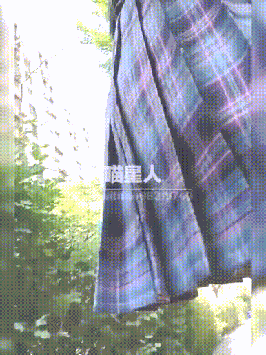 双穴齐开反差骚婊学妹✅户外露出 超大假阳具炮机插菊花，年纪轻轻玩的超花，在外是清纯嫩妹私下是母狗骚婊