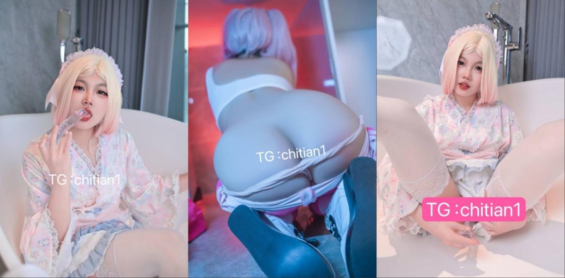 可盐可甜COS抽像女菩萨池甜chitian1纸飞机VIP群福利，各种露脸性爱，高潮喷水