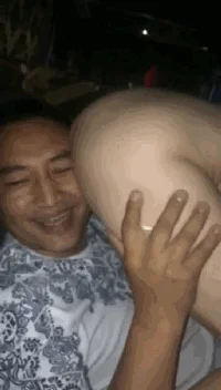 小姐姐们各种玩【最新国内暗黑的KTV】真空露点裸体陪玩，只有你想不到的