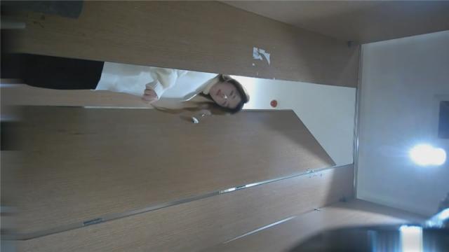 夜店女厕全景偷拍几位大长腿美女❤️各种极品美鲍鱼