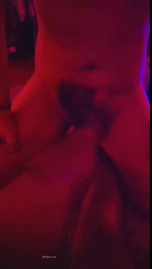 【最新流出风尘系列】，互联网版“我不是嫖神”那些年约过的极品楼凤外围小姐姐，高颜值御姐【小姨】