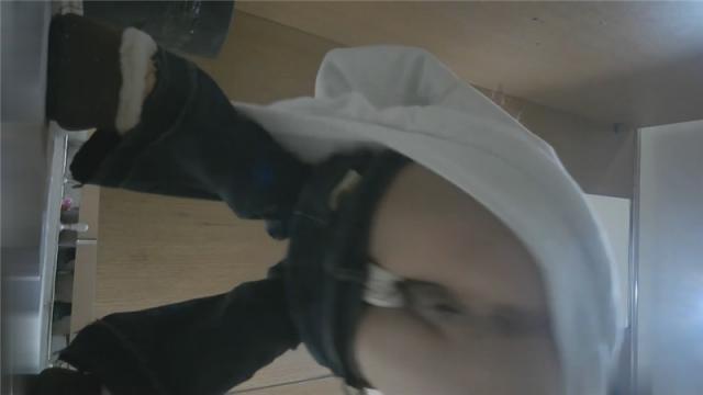 夜店女厕全景偷拍几位大长腿美女❤️各种极品美鲍鱼