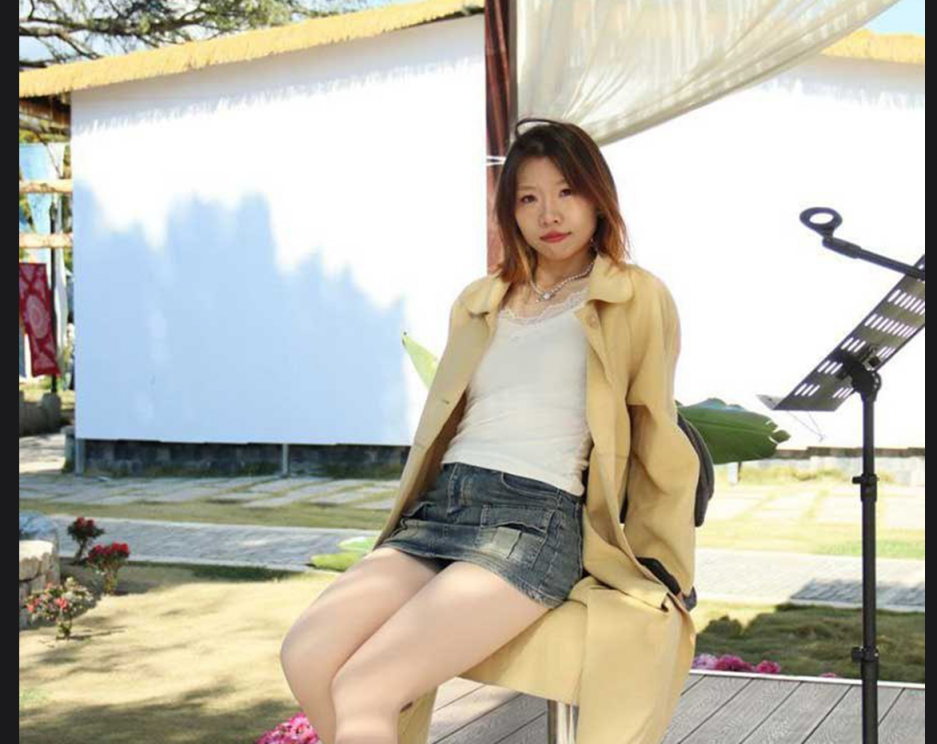 浙江科技学院 魏姣姣 在团建旅游中被拿下 调教深喉技术一流 被调教视频曝光