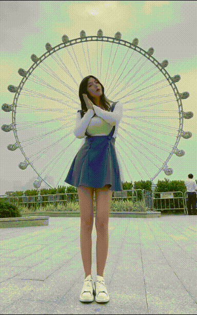 高颜大胸反差小骚货主动上位骑乘 紧致肥嫩肉鲍被操的骚叫不停，声音动听！