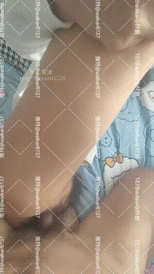 520人妻竟然在这个特殊的日子里，背着老公出来让别人操，还装深情