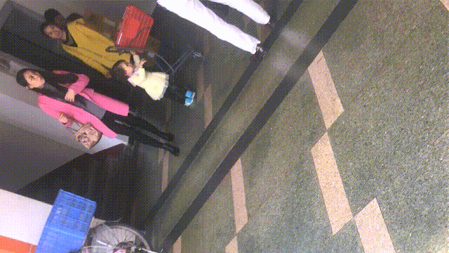 大神潜入商城多个楼层女厕偷拍多位美少妇各种极品鲍鱼