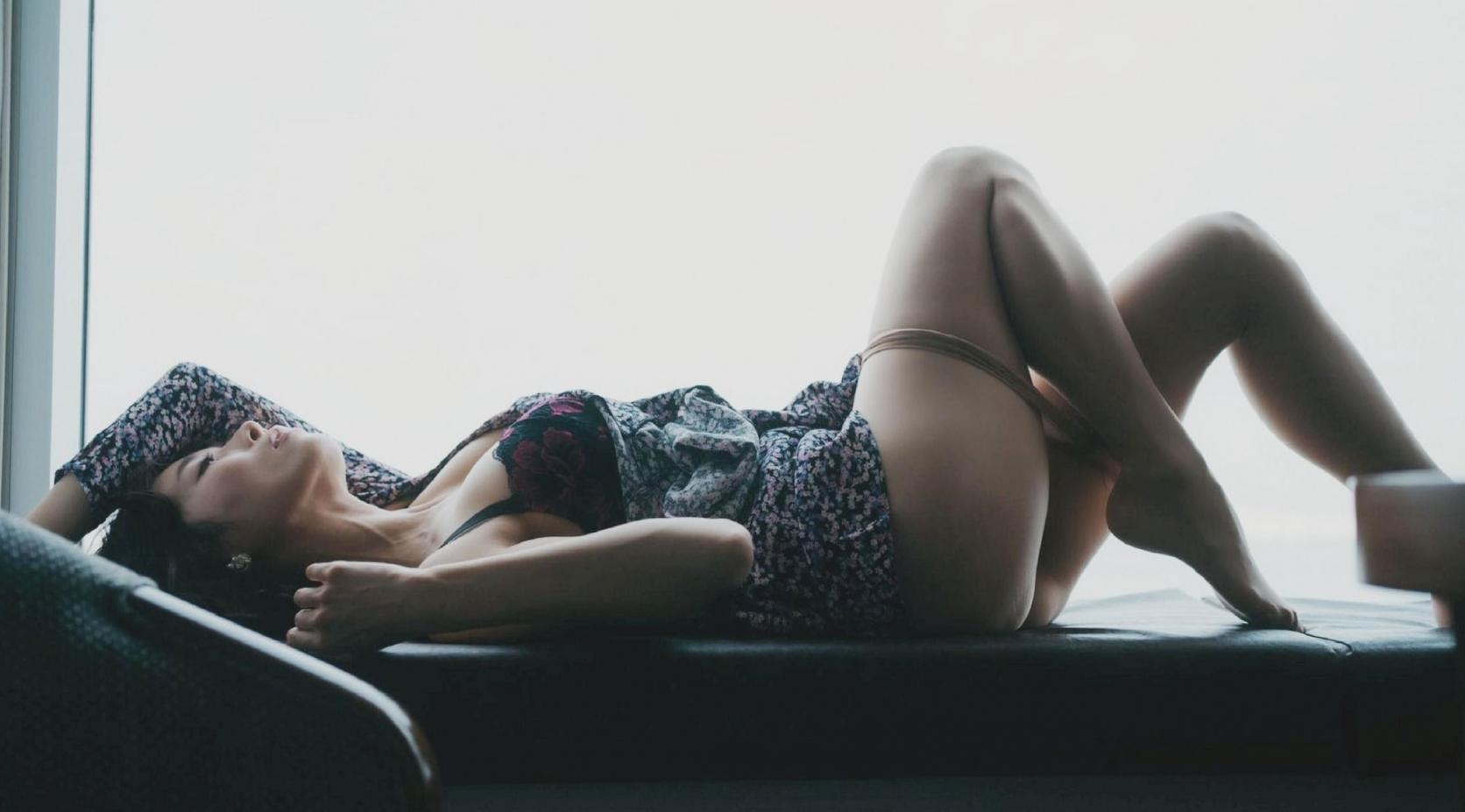 AV女优下海价码爆跌！日本风俗市场崩落，樱花妹集体「海外卖淫」