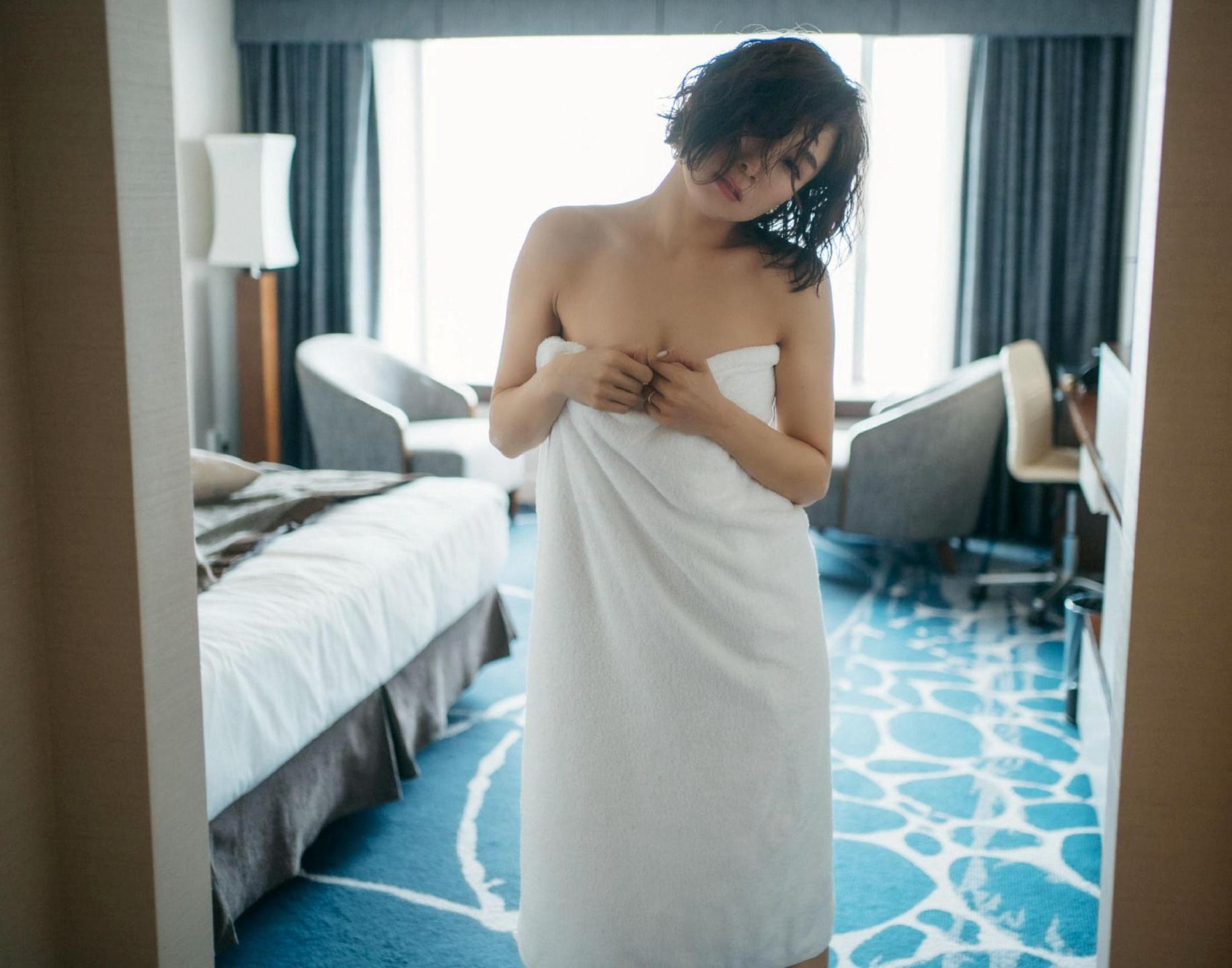 AV女优下海价码爆跌！日本风俗市场崩落，樱花妹集体「海外卖淫」