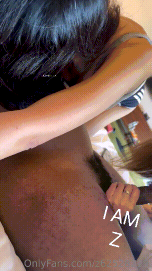 最新流出,BBC顶级媚黑骚妻【Hot wife Z】联动闺蜜无套双飞肉战黑祖宗,黑白搭肏到起飞