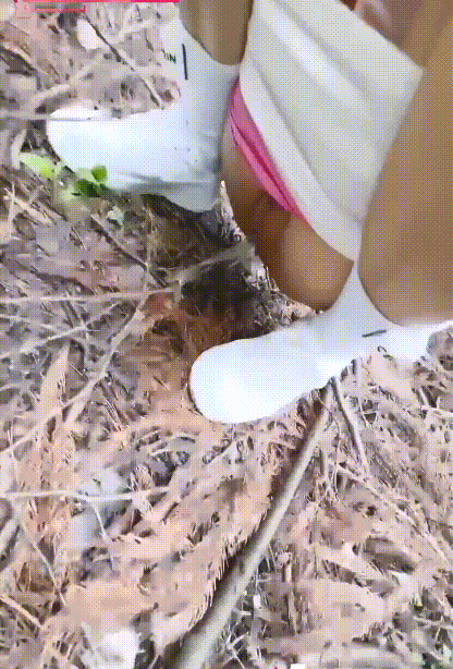 酒店调教刚被领导操完的小姨子 皮鞭滴蜡调教打桩内射 让小姨子欲仙欲死