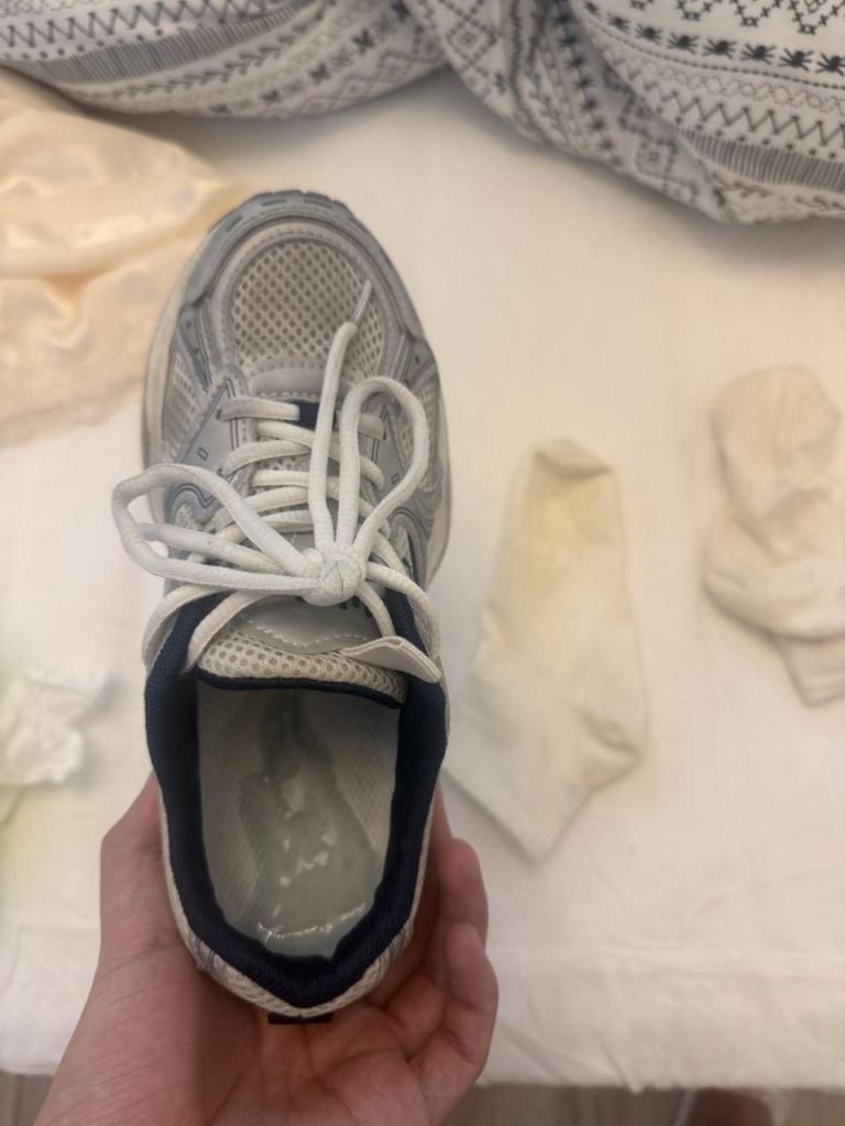 国庆节偷拍妹妹洗澡,忍不住偷偷打个胶