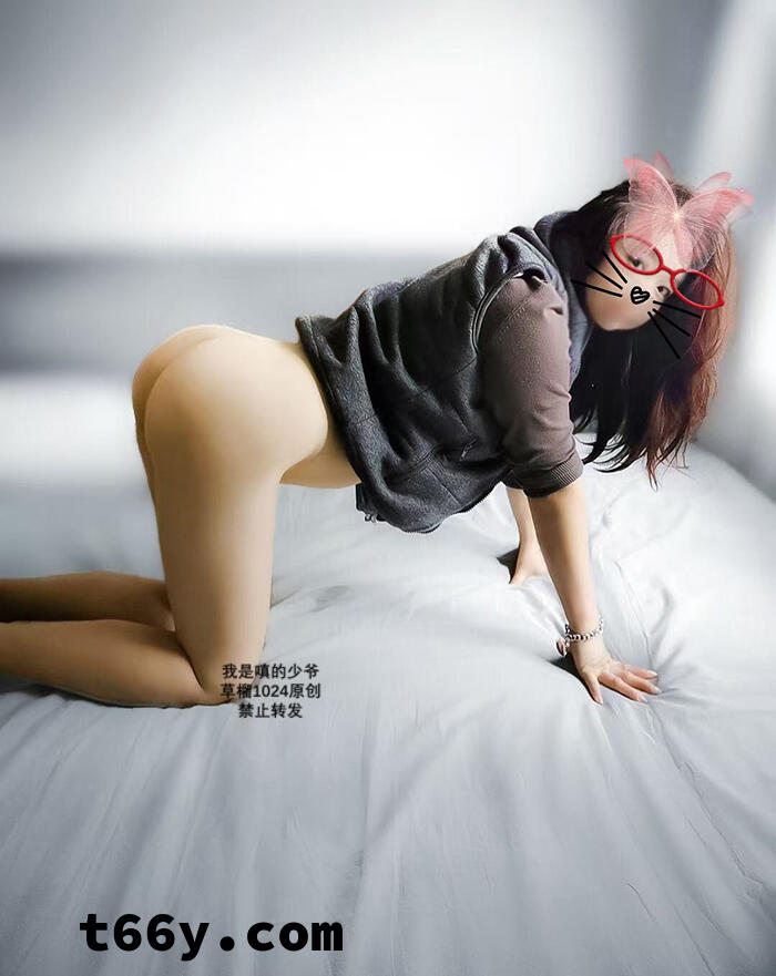 国庆长假期陪大胸小娇妻回娘家随笔，年轻人妻微露脸