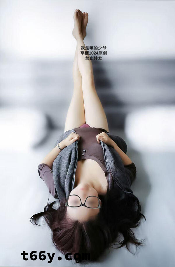 国庆长假期陪大胸小娇妻回娘家随笔，年轻人妻微露脸