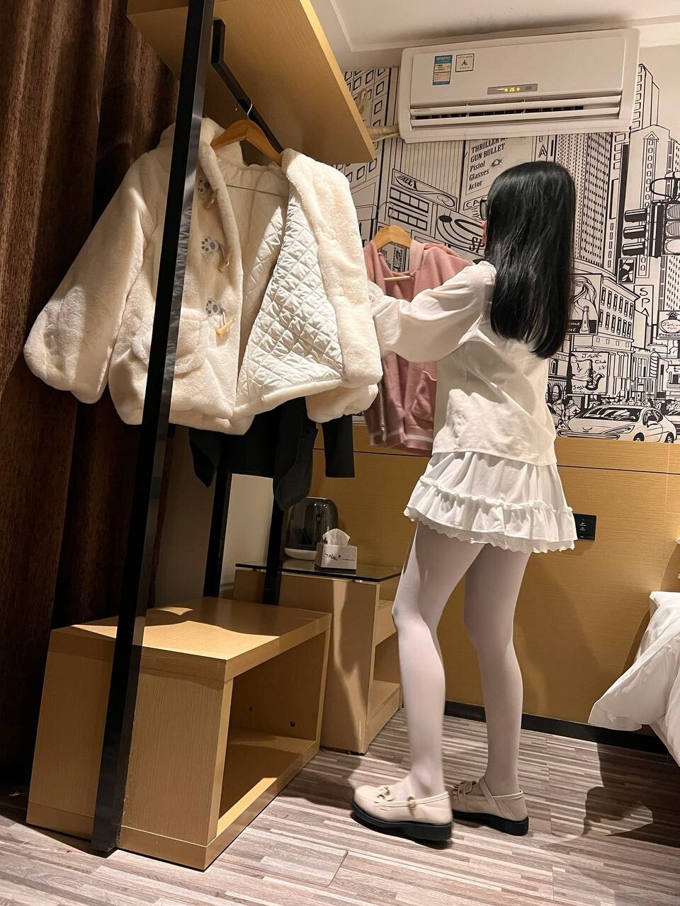 表妹的原味 各位狼友 喜欢原味吗？