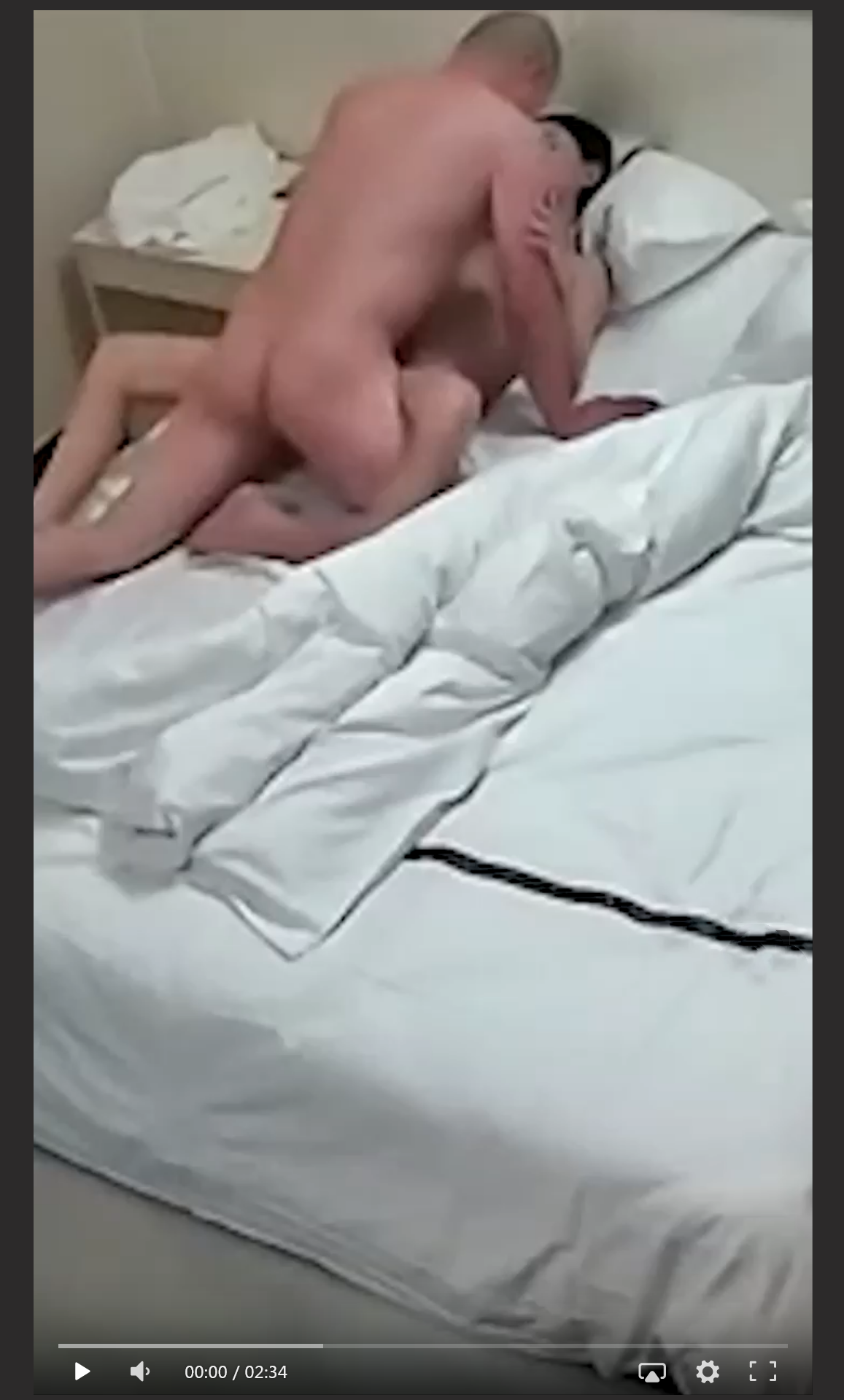 娱乐圈大瓜 素人博主晒与包贝尔早期亲密照片 被包贝尔私信威胁 博主回怼尽显暧昧!包文婧坐不住了!