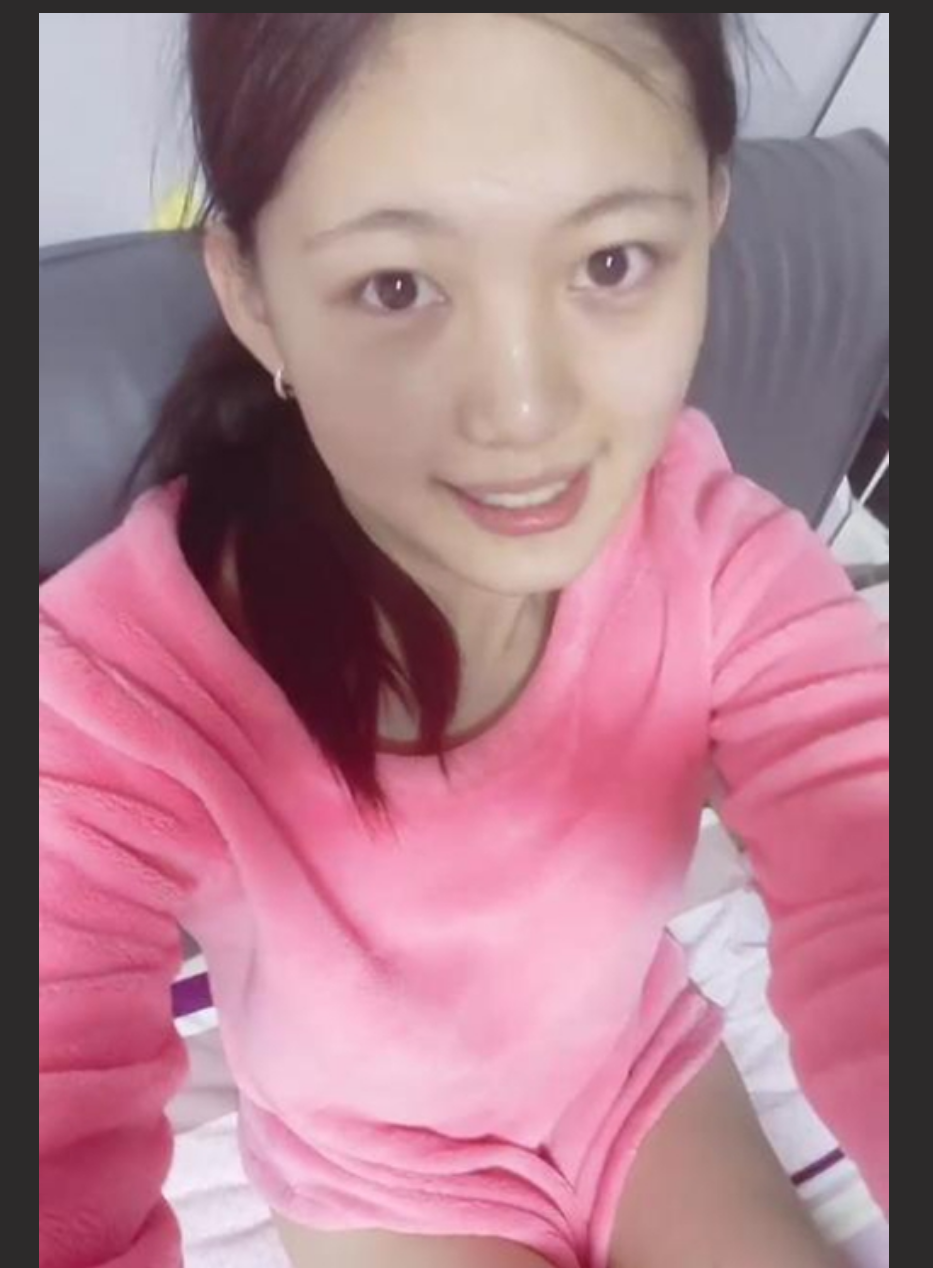 中国民航大学校花崔洁 被土豪包养3P 娇喘呻吟不断 口交卖国 粉嫩小穴勾魂