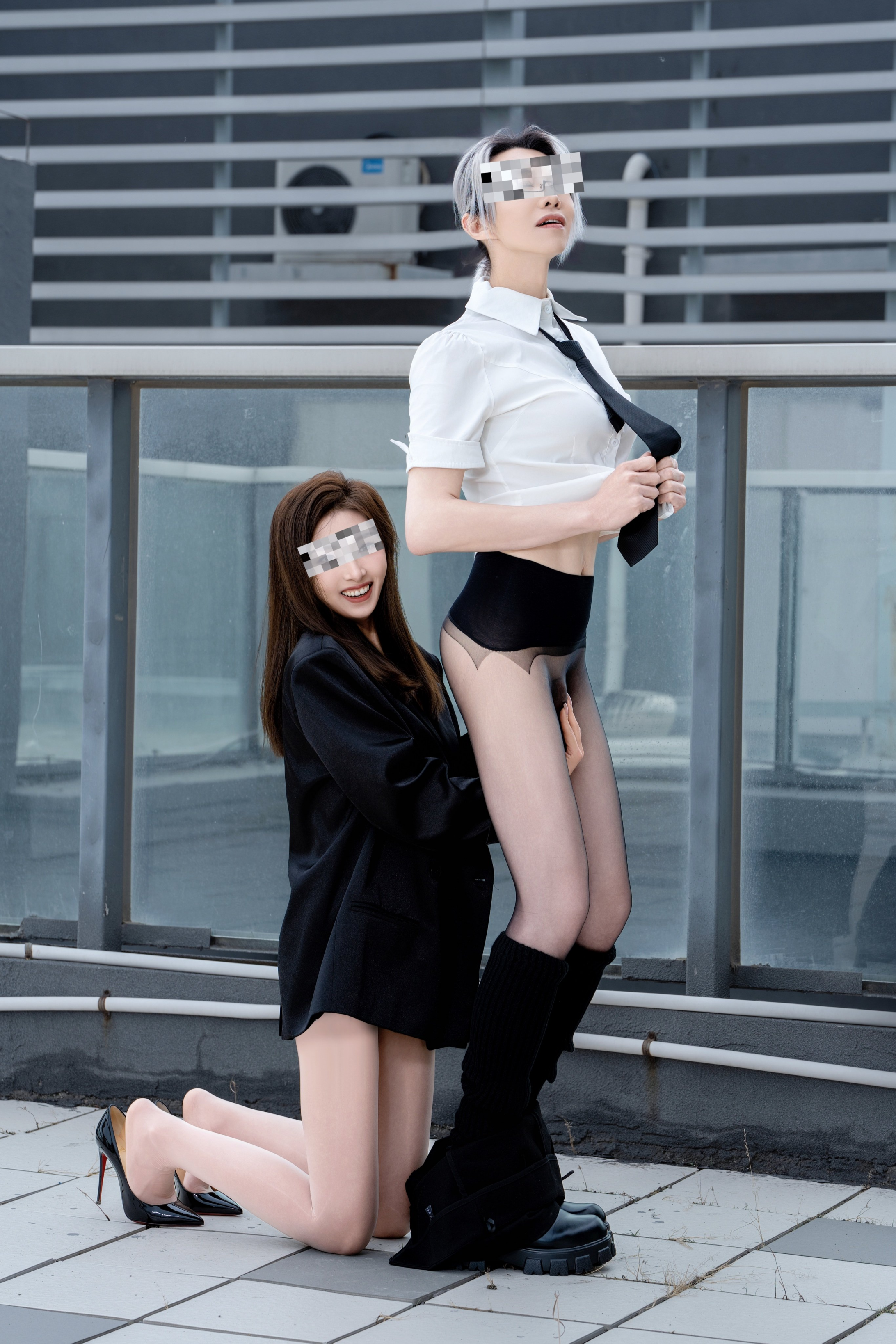 我今年21岁,正在和一位39岁的吊车司机恋爱。