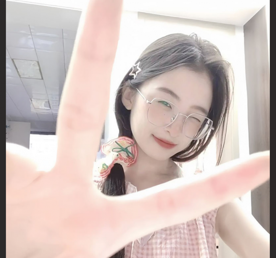 吉林眼镜婊 王丽妍 有了新欢忘旧友 被前男友怒爆3P性爱视频 昔日激情画面被还原