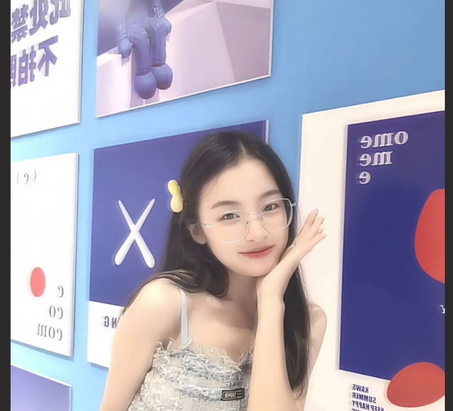 吉林眼镜婊 王丽妍 有了新欢忘旧友 被前男友怒爆3P性爱视频 昔日激情画面被还原