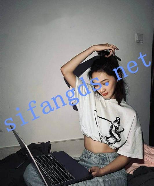 上海戏剧学院毕业,短剧演员【小小松菜莱】露脸露点,拍过陈翔六点半,大尺度绝美好身材!