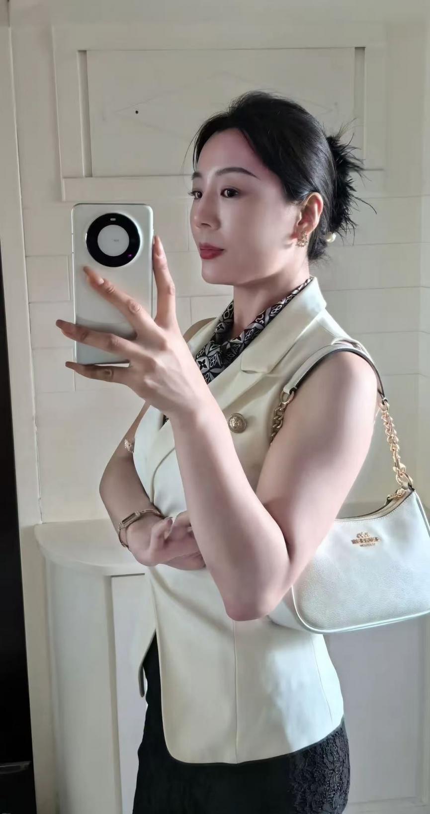 手机相册里的照片和随拍物品