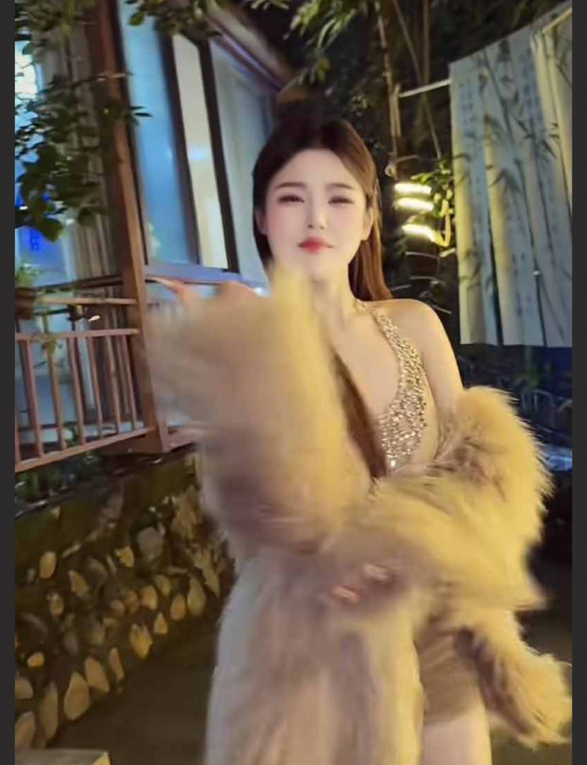 杭州小网红 橙子姐姐 遇顶级电炸高手龙哥 甘愿千里送逼 竟失陷于柬埔寨园区