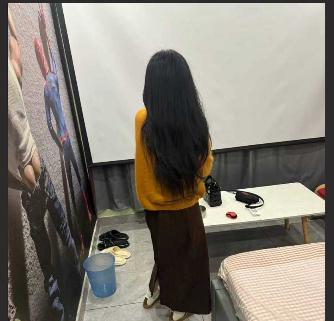 哈尔滨 炮王约炮实录 国庆20天约操数十位美女 酒店性爱视频全网疯传