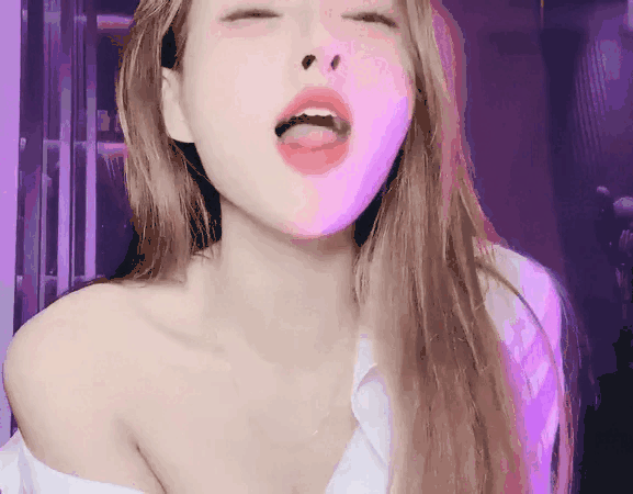 stripchat 中日韩越 大长腿女主播