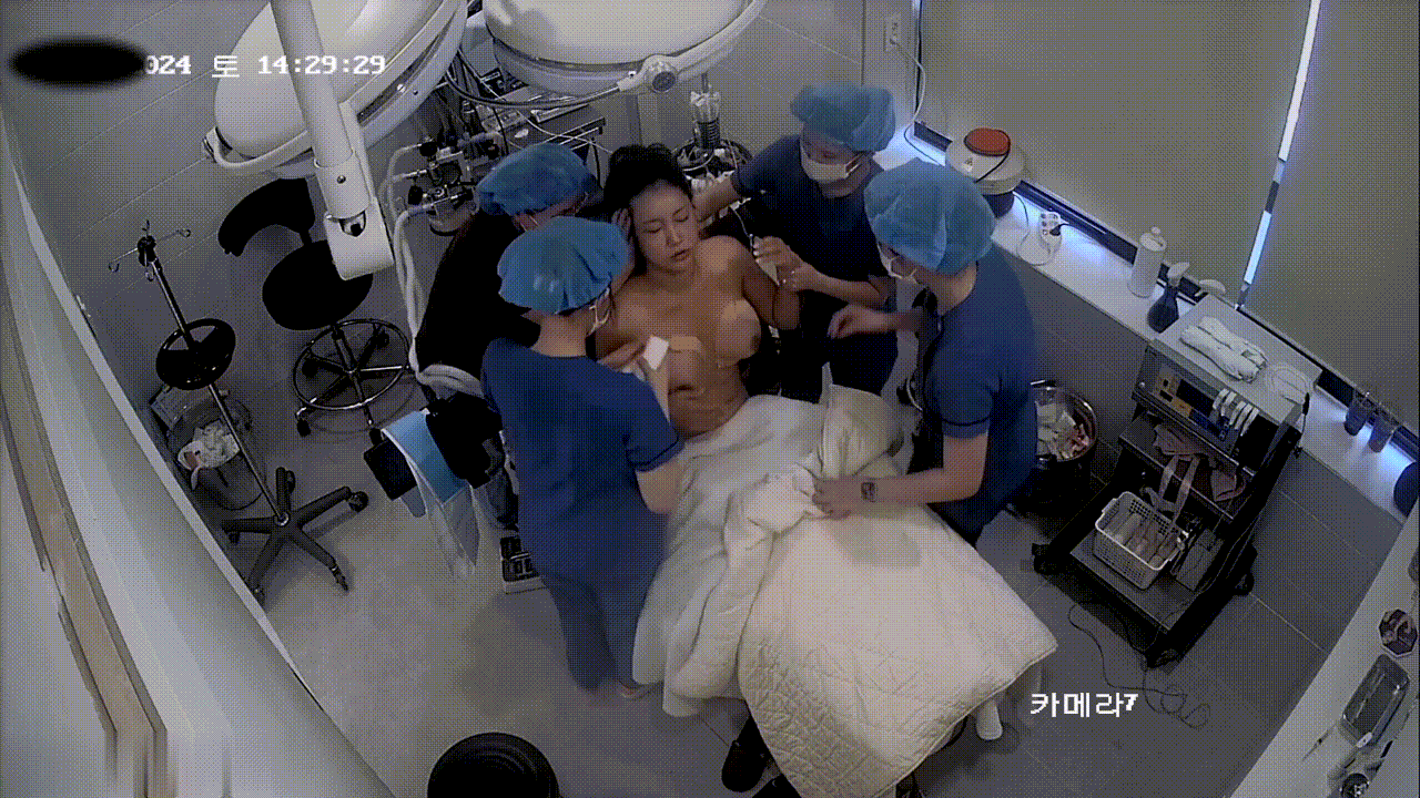 黑客破解整形医院手术室监空摄象头TP美女丰胸美臀手术速度还挺快的