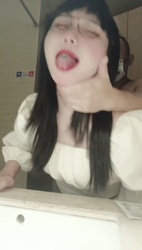 变性人TG小桃红：性福一生，完成了人生梦想，人妖蠕变女人的过程，美的值得