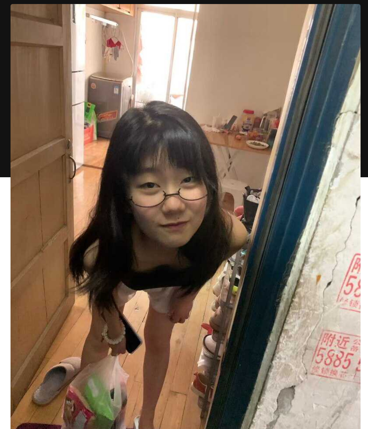 太原理工学院高材生李雪岚清纯反差学生妹 乖巧眼镜母狗成为男友的 完美泄欲工具,胯下骚母狗