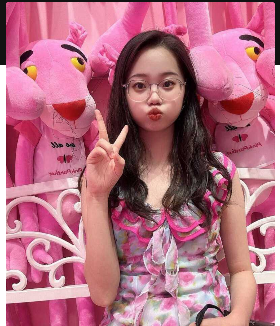 上海师范大学斯文眼镜妹郭佳玲美足啪啪视频流出 天上飞机最高 地下眼镜妹最骚