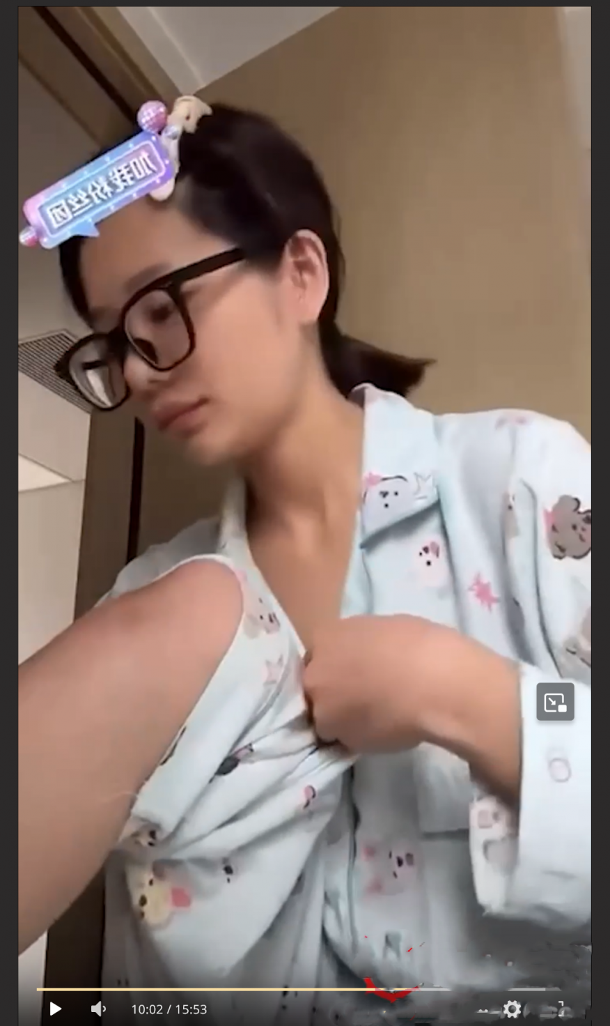 快手今晚怎么了！吃瓜与快手跨界合作 晚间高峰期各大快手主播集体放黄片 全网围观快手直播做爱！