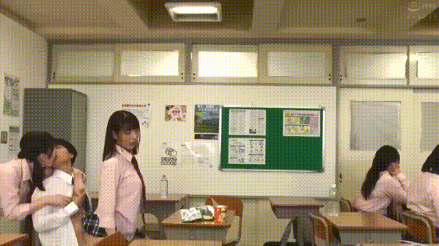 清纯靓丽学姐外表清纯靓丽床上风骚 极品蜜桃小丰臀骑乘 极品反差 视觉感超强