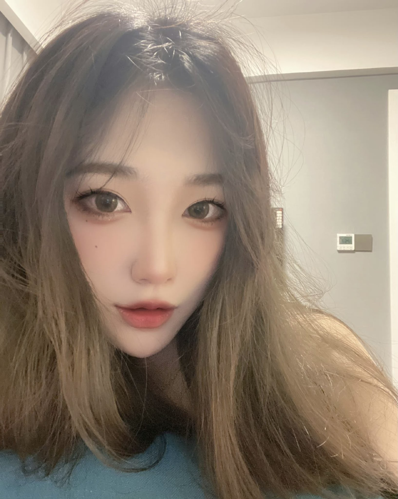 带小娇妻体验单男的带来的快感  娇妻在单男的胯下不断被征服