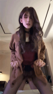 美艳动人的高挑TS知性女神大美妖花花！和金主激烈啪啪集合，激烈啪啪的声音够响亮！黑丝白丝美腿