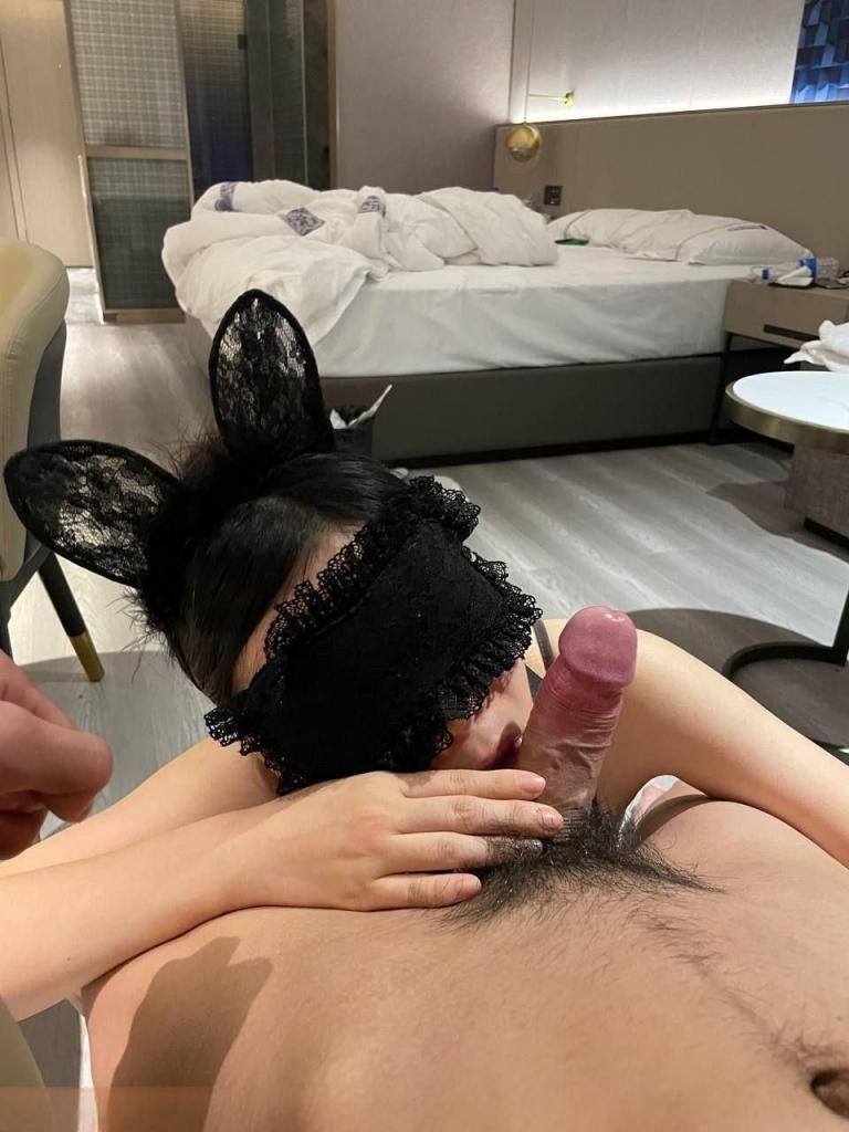 健身房教练都这样吗？