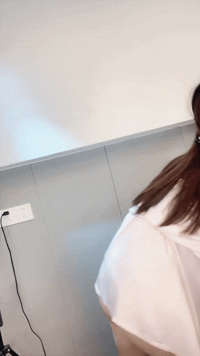 新人，舞蹈老师下海，美若天仙【温婉】皮肤白皙，人如其名，没想到脱光了这么骚，水好多！