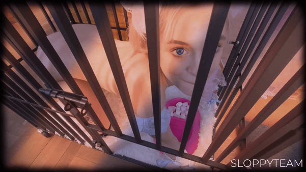 06年俄罗斯超可爱Molly Cute金发蓝眼双马尾小萝莉变身猫娘宠物奴,菊花被22cm巨屌狂干到阿